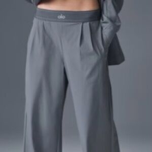 Women’s Alo Suit Up Trousers